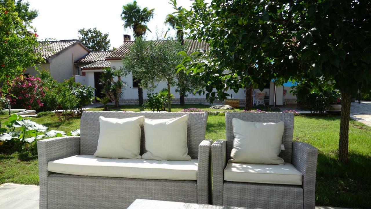Stancija Vergotini Apartment Porec Ngoại thất bức ảnh