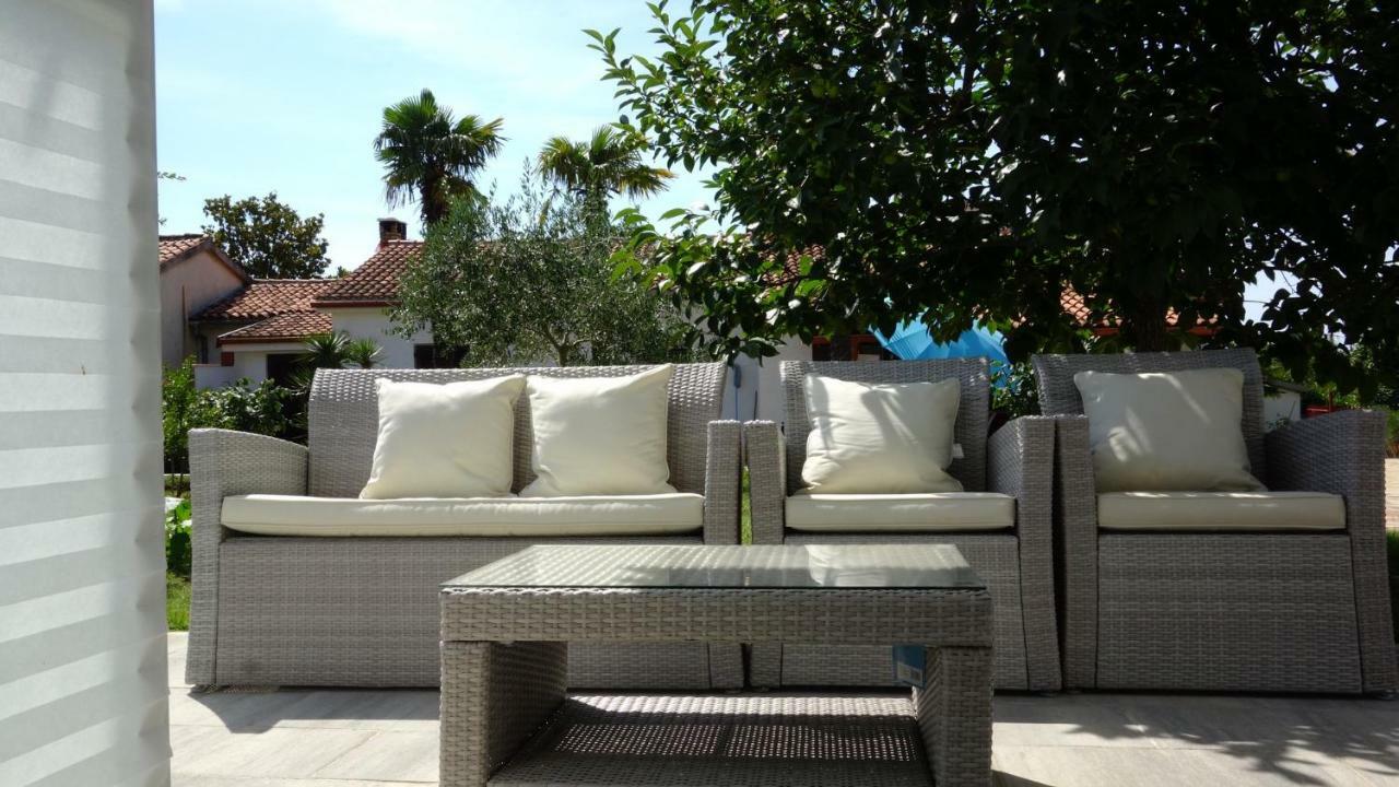 Stancija Vergotini Apartment Porec Ngoại thất bức ảnh