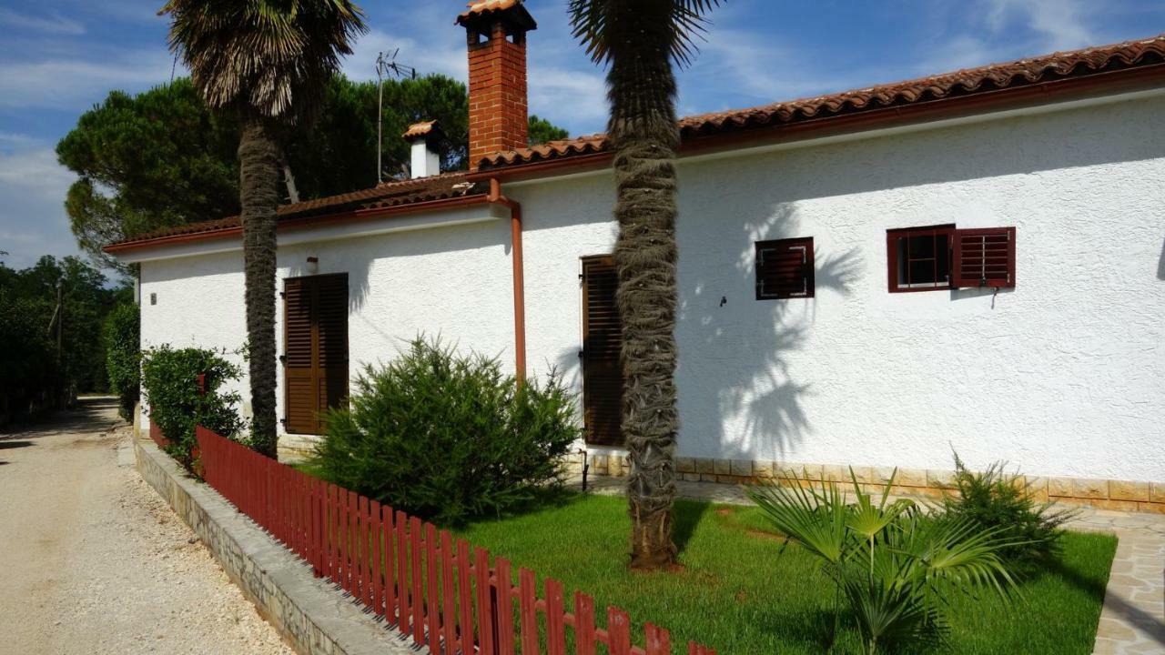Stancija Vergotini Apartment Porec Ngoại thất bức ảnh
